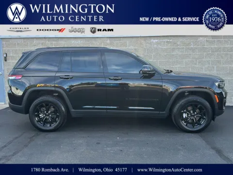 Black 2025 Jeep Grand Cherokee Altitude X for sale in Wilmington, OH