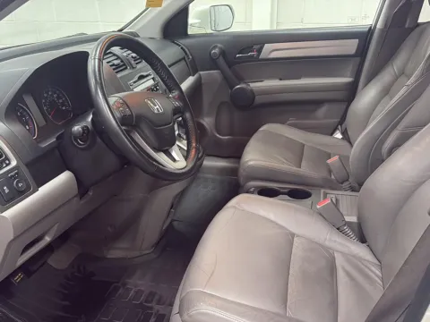More photos of 2011 Honda CR-V EX-L at Wilmington Auto Center Chrysler Dodge Jeep RAM, OH