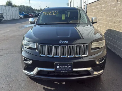 More photos of 2016 Jeep Grand Cherokee Summit at Wilmington Auto Center Chrysler Dodge Jeep RAM, OH