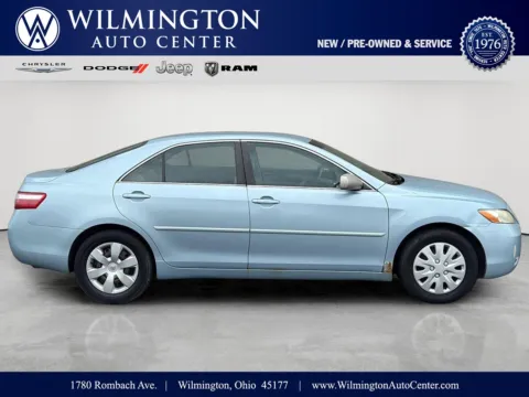 Blue 2009 Toyota Camry LE for sale in Wilmington, OH