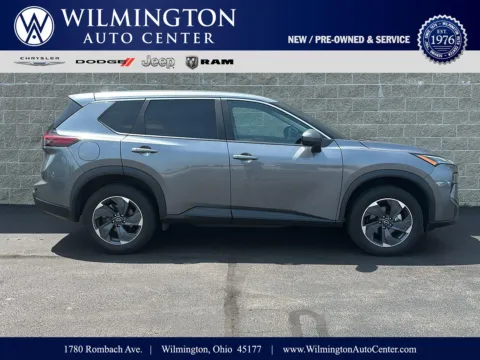 Gray 2025 Nissan Rogue SV for sale in Wilmington, OH