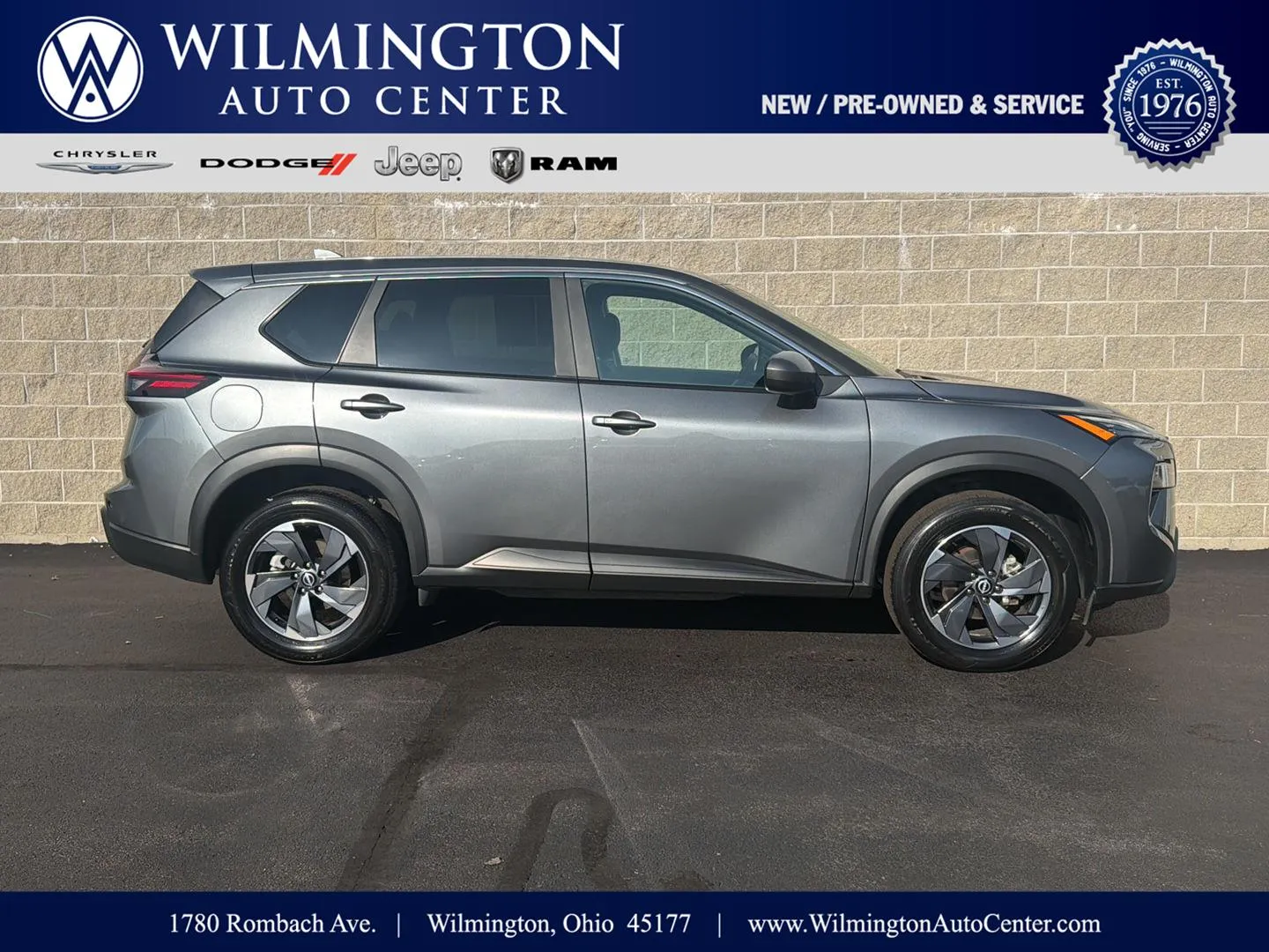 Gray 2025 Nissan Rogue SV for sale in Wilmington, OH