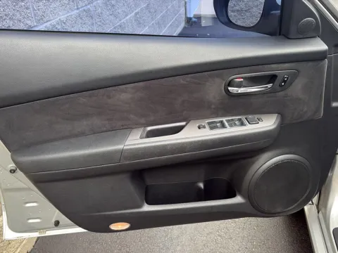 More photos of 2010 Mazda Mazda6 i Touring Plus at Wilmington Auto Center Chrysler Dodge Jeep RAM, OH