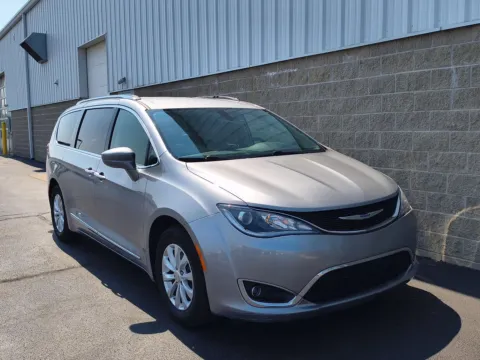 Photos of 2018 Chrysler Pacifica Touring L for sale in Wilmington, OH at Wilmington Auto Center Chrysler Dodge Jeep RAM