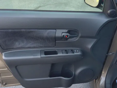 More photos of 2011 Scion xB at Wilmington Auto Center Chrysler Dodge Jeep RAM, OH