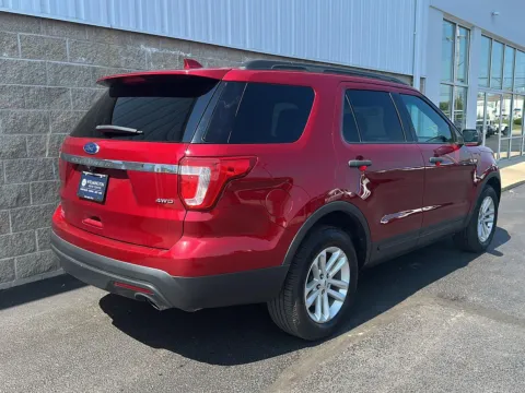 Photos of 2017 Ford Explorer for sale in Wilmington, OH at Wilmington Auto Center Chrysler Dodge Jeep RAM