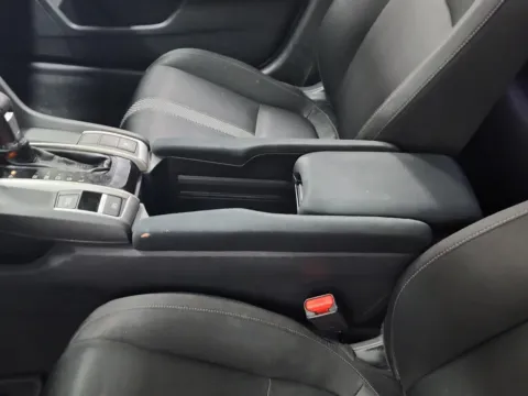 More photos of 2016 Honda Civic Sedan EX at Wilmington Auto Center Chrysler Dodge Jeep RAM, OH