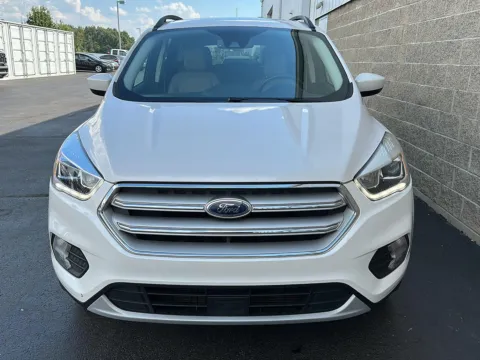 More photos of 2018 Ford Escape SEL at Wilmington Auto Center Chrysler Dodge Jeep RAM, OH
