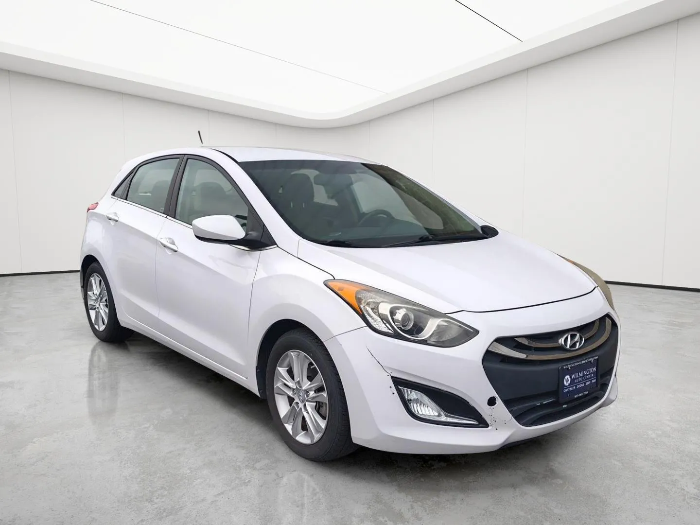 Used 2015 Hyundai Elantra GT Base with VIN KMHD35LH9FU243326 for sale in Wilmington, OH