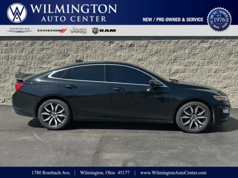 Black 2023 Chevrolet Malibu RS for sale in Wilmington, OH