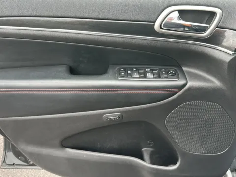 More photos of 2018 Jeep Grand Cherokee Trailhawk at Wilmington Auto Center Chrysler Dodge Jeep RAM, OH