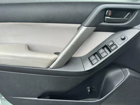 More photos of 2016 Subaru Forester 2.5i Premium at Wilmington Auto Center Chrysler Dodge Jeep RAM, OH