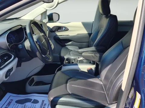 More photos of 2024 Chrysler Pacifica Touring L at Wilmington Auto Center Chrysler Dodge Jeep RAM, OH