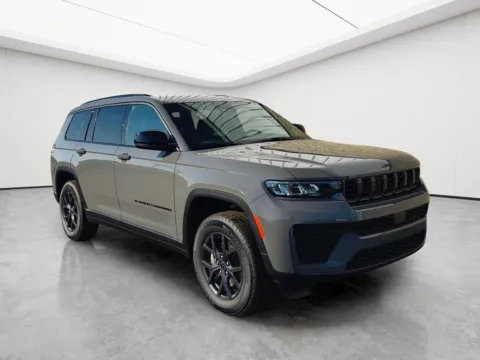 Photos of 2027 Jeep Grand Cherokee L Laredo Altitude for sale in Wilmington, OH at Wilmington Auto Center Chrysler Dodge Jeep RAM