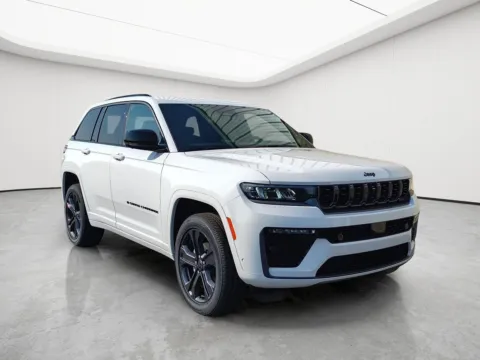 Photos of 2027 Jeep Grand Cherokee Limited Reserve for sale in Wilmington, OH at Wilmington Auto Center Chrysler Dodge Jeep RAM