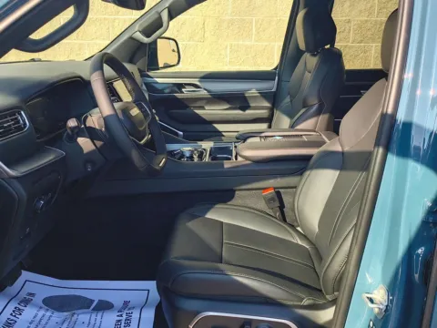 More photos of 2026 Jeep Grand Wagoneer Upland at Wilmington Auto Center Chrysler Dodge Jeep RAM, OH