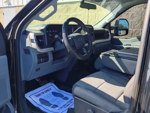 More photos of 2024 Ford Super Duty F-350 SRW XL at Wilmington Auto Center Chrysler Dodge Jeep RAM, OH