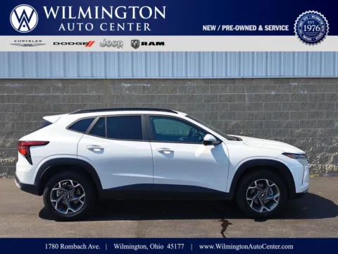 White 2025 Chevrolet Trax LT for sale in Wilmington, OH