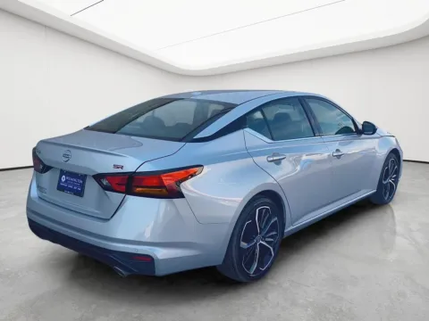 More photos of 2025 Nissan Altima SR at Wilmington Auto Center Chrysler Dodge Jeep RAM, OH