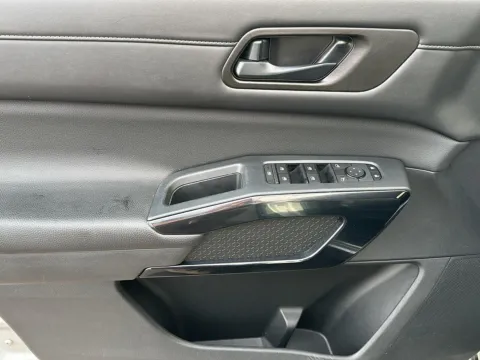 More photos of 2025 Nissan Pathfinder SV at Wilmington Auto Center Chrysler Dodge Jeep RAM, OH