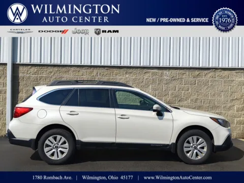 White 2018 Subaru Outback Premium for sale in Wilmington, OH