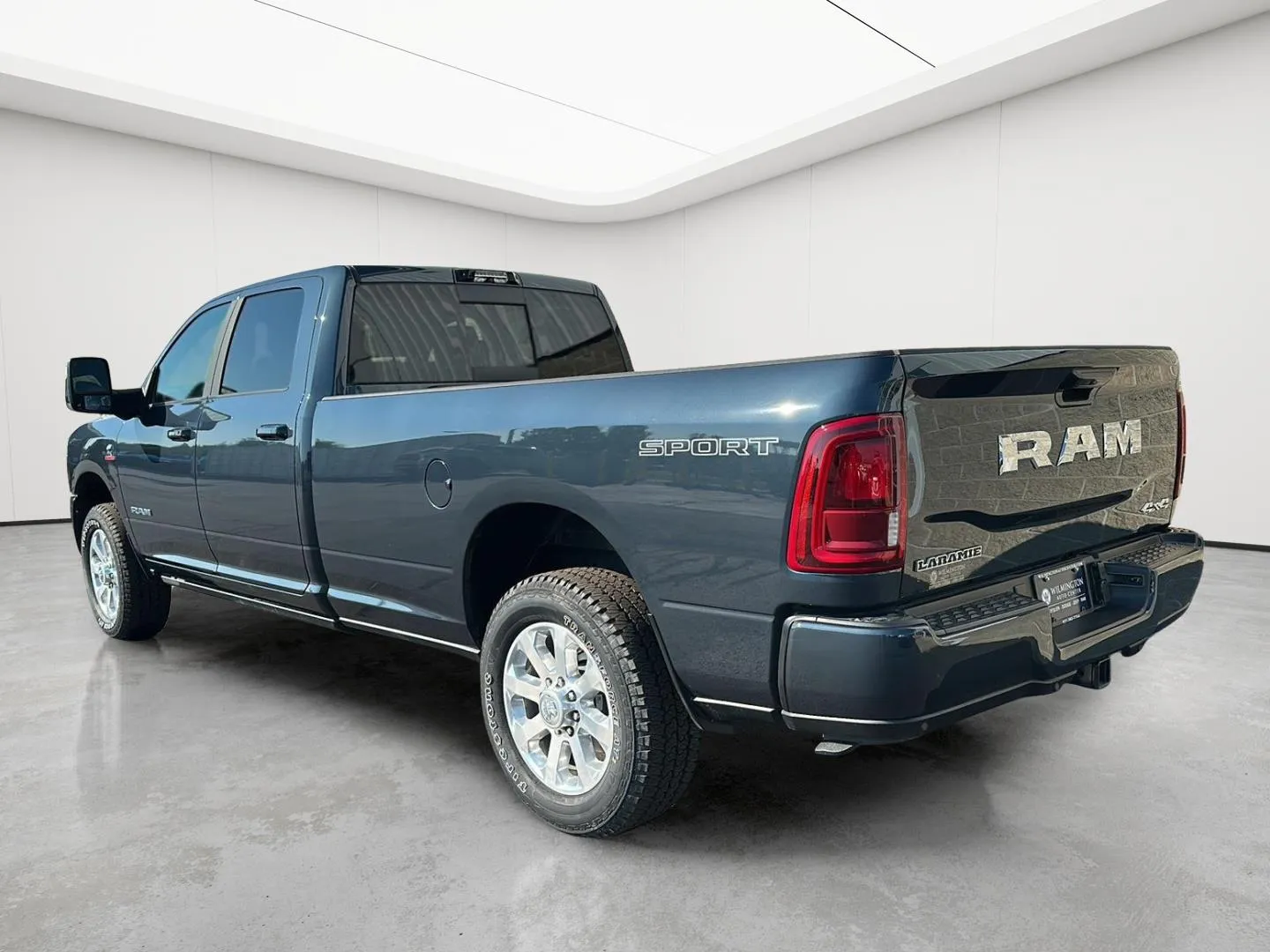 2026 RAM 3500 Laramie - Photo 37