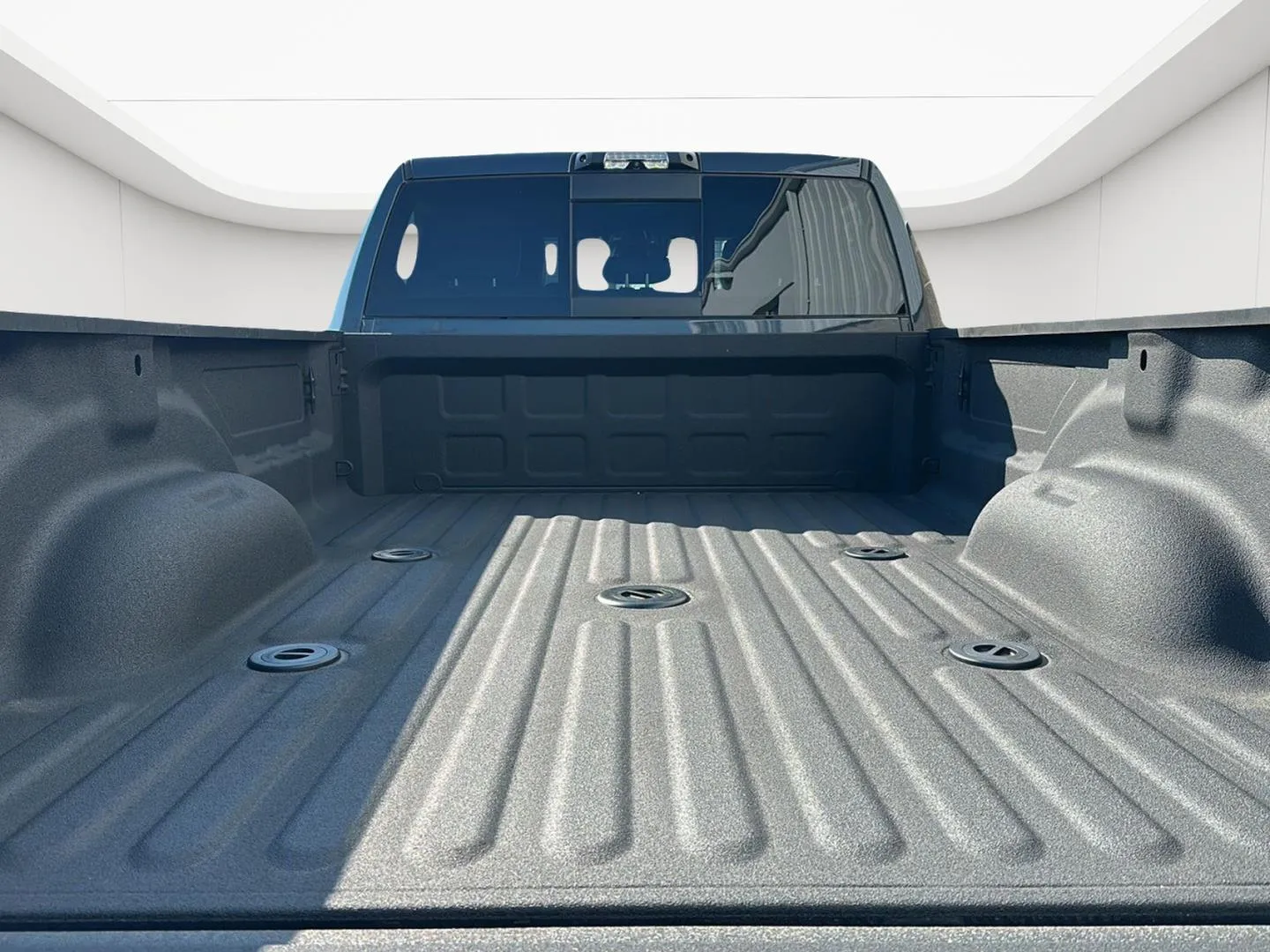 2026 RAM 3500 Laramie - Photo 40