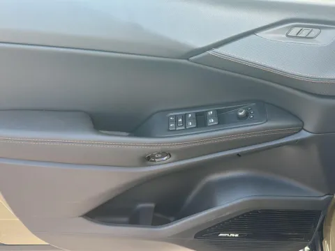 More photos of 2026 Jeep Cherokee Overland at Wilmington Auto Center Chrysler Dodge Jeep RAM, OH