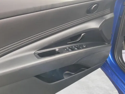 More photos of 2025 Hyundai Elantra Hybrid SEL Sport at Wilmington Auto Center Chrysler Dodge Jeep RAM, OH