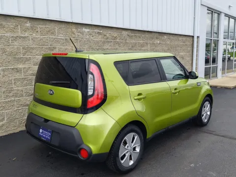 Photos of 2016 Kia Soul for sale in Wilmington, OH at Wilmington Auto Center Chrysler Dodge Jeep RAM