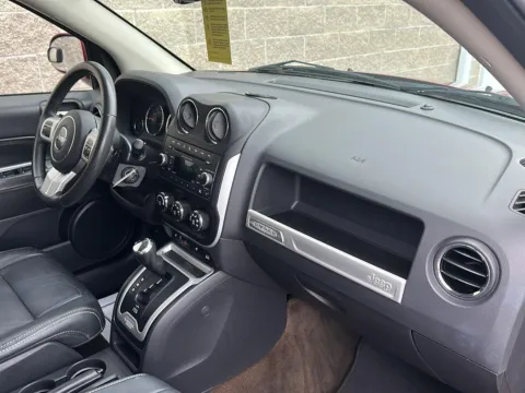 More photos of 2017 Jeep Compass High Altitude at Wilmington Auto Center Chrysler Dodge Jeep RAM, OH