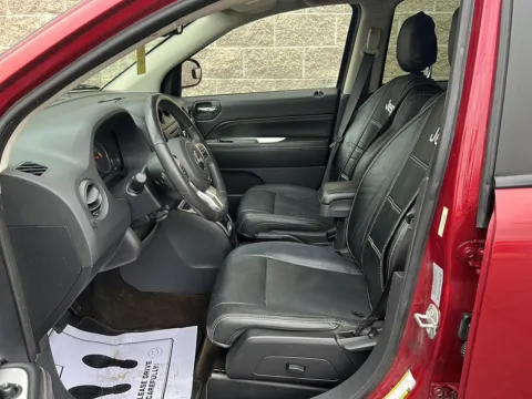 More photos of 2017 Jeep Compass High Altitude at Wilmington Auto Center Chrysler Dodge Jeep RAM, OH