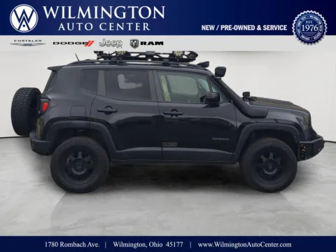 Black 2017 Jeep Renegade Altitude for sale in Wilmington, OH