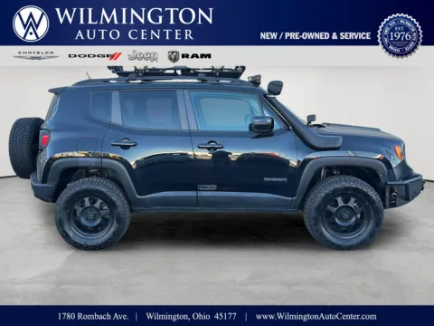 Black 2017 Jeep Renegade Altitude for sale in Wilmington, OH