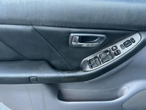 More photos of 2006 Subaru Baja Turbo at Wilmington Auto Center Chrysler Dodge Jeep RAM, OH