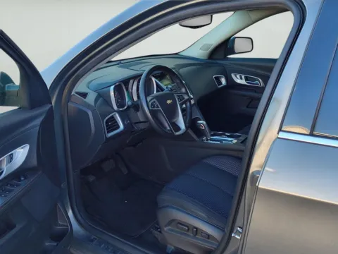 More photos of 2013 Chevrolet Equinox LT at Wilmington Auto Center Chrysler Dodge Jeep RAM, OH