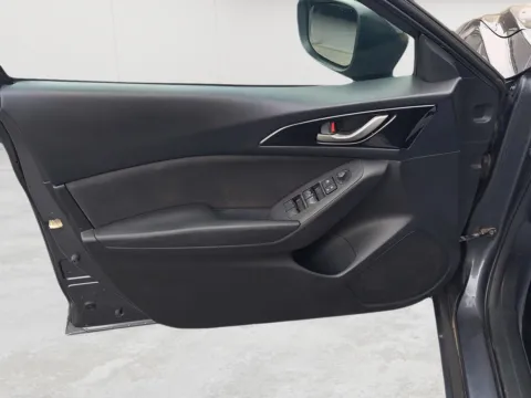 More photos of 2015 Mazda Mazda3 i Sport at Wilmington Auto Center Chrysler Dodge Jeep RAM, OH