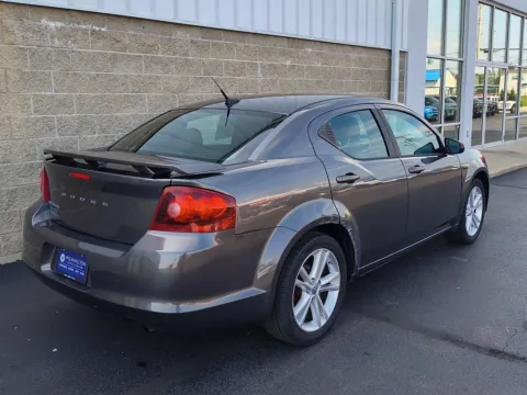 More photos of 2014 Dodge Avenger SE at Wilmington Auto Center Chrysler Dodge Jeep RAM, OH