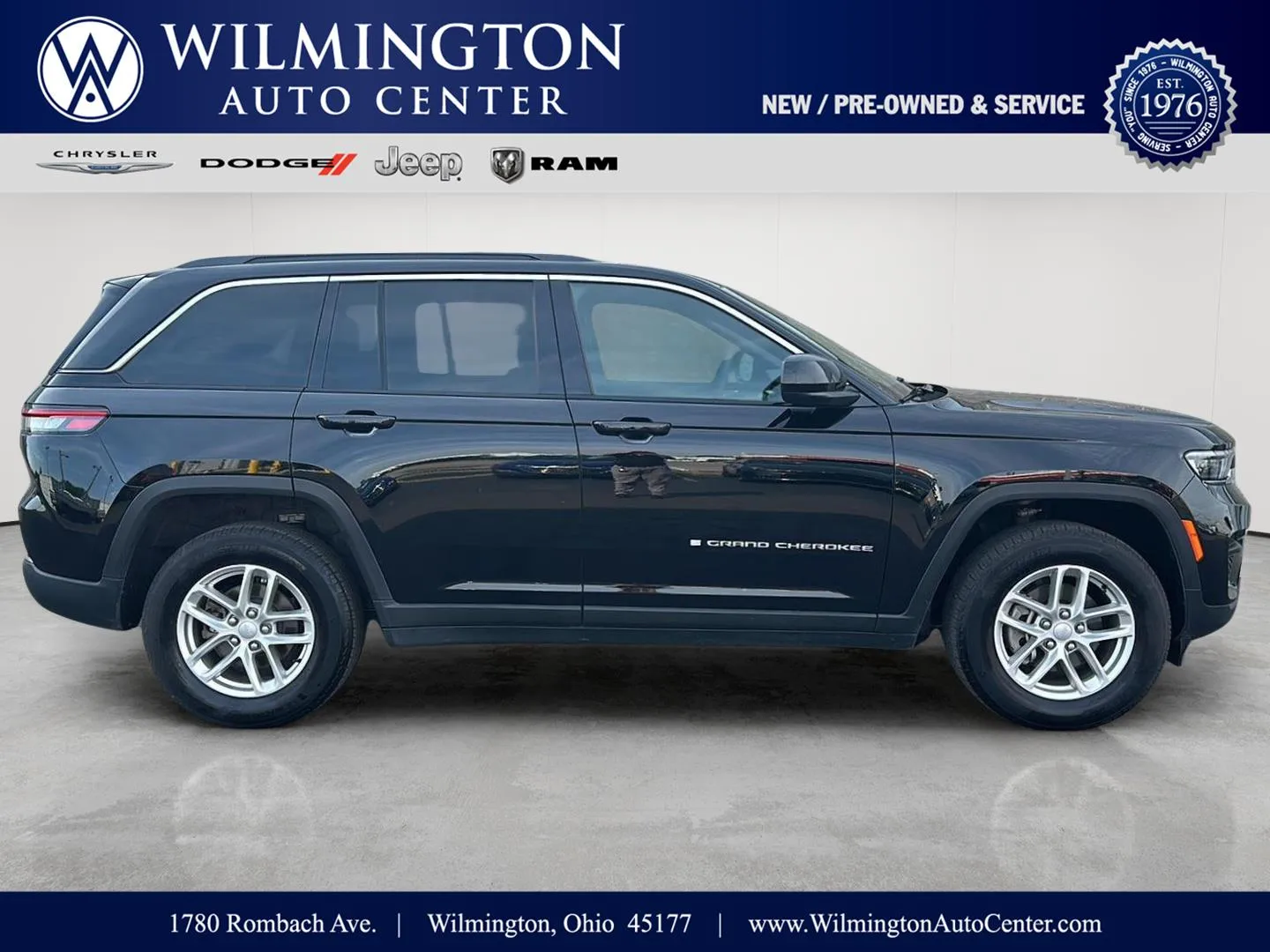 Black 2025 Jeep Grand Cherokee Laredo X for sale in Wilmington, OH