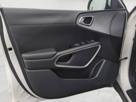 More photos of 2025 Kia Soul LX at Wilmington Auto Center Chrysler Dodge Jeep RAM, OH