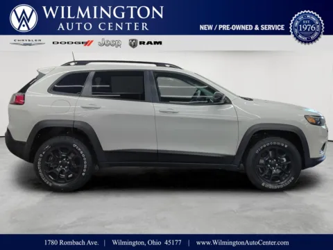 White 2022 Jeep Cherokee X for sale in Wilmington, OH