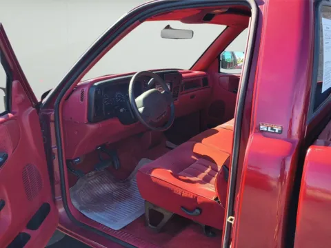 More photos of 1995 Dodge Ram 1500 BASE at Wilmington Auto Center Chrysler Dodge Jeep RAM, OH