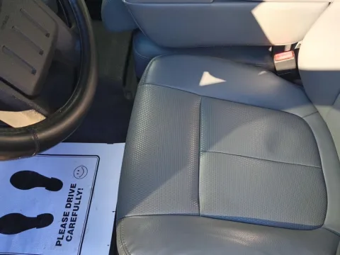 More photos of 2015 Ford Super Duty F-350 SRW XL at Wilmington Auto Center Chrysler Dodge Jeep RAM, OH