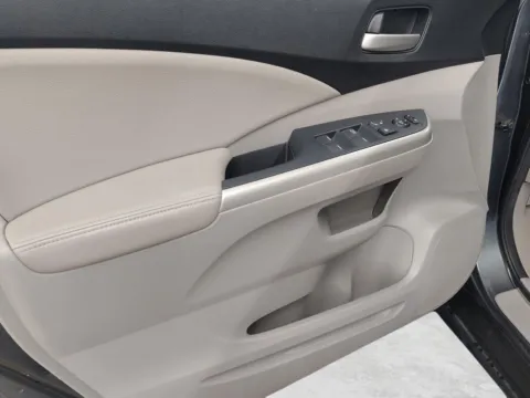 More photos of 2012 Honda CR-V EX-L at Wilmington Auto Center Chrysler Dodge Jeep RAM, OH