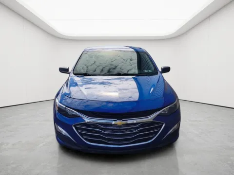 More photos of 2023 Chevrolet Malibu LS at Wilmington Auto Center Chrysler Dodge Jeep RAM, OH