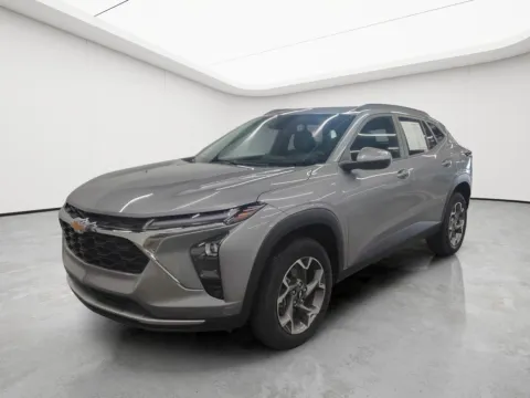 Photos of 2025 Chevrolet Trax LT for sale in Wilmington, OH at Wilmington Auto Center Chrysler Dodge Jeep RAM