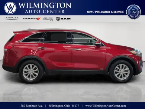 Red 2018 Kia Sorento LX for sale in Wilmington, OH