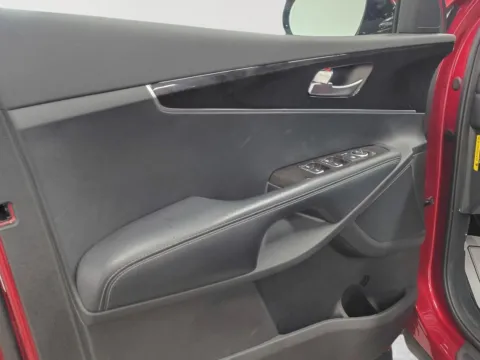 More photos of 2018 Kia Sorento LX at Wilmington Auto Center Chrysler Dodge Jeep RAM, OH