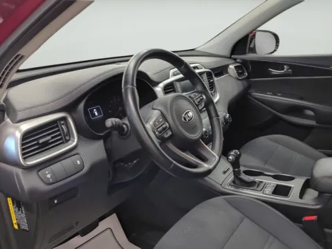 More photos of 2018 Kia Sorento LX at Wilmington Auto Center Chrysler Dodge Jeep RAM, OH