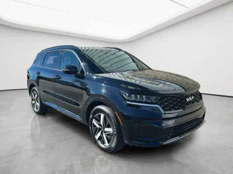Photos of 2023 Kia Sorento S for sale in Wilmington, OH at Wilmington Auto Center Chrysler Dodge Jeep RAM
